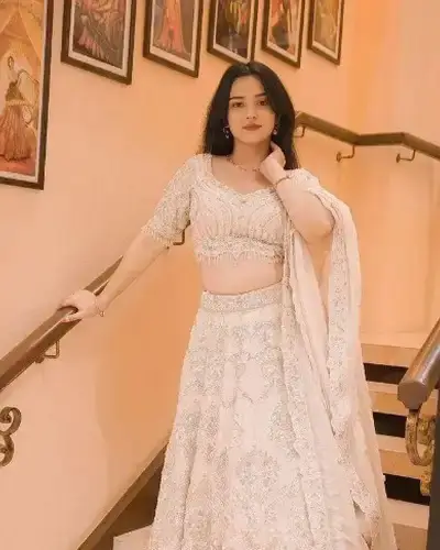 Escort Service In Viman Nagar
